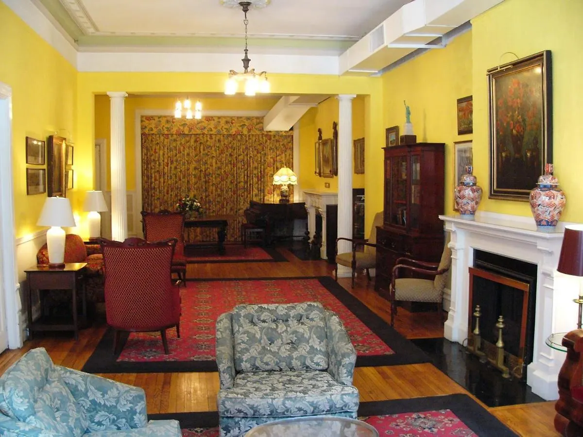 Soldiers', Sailors', Marines', Coast Guard And Airmens' Club Inn Nueva York